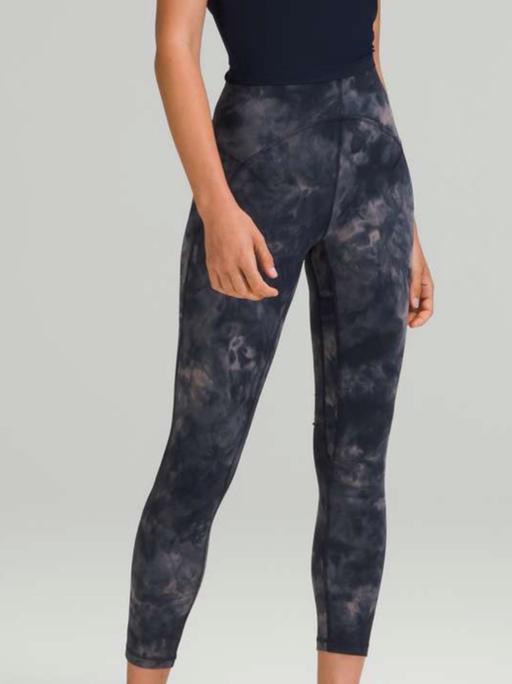 Lululemon Unlimit HR Tight 25” Diamond Dye Lunar Rock True Navy Size 8